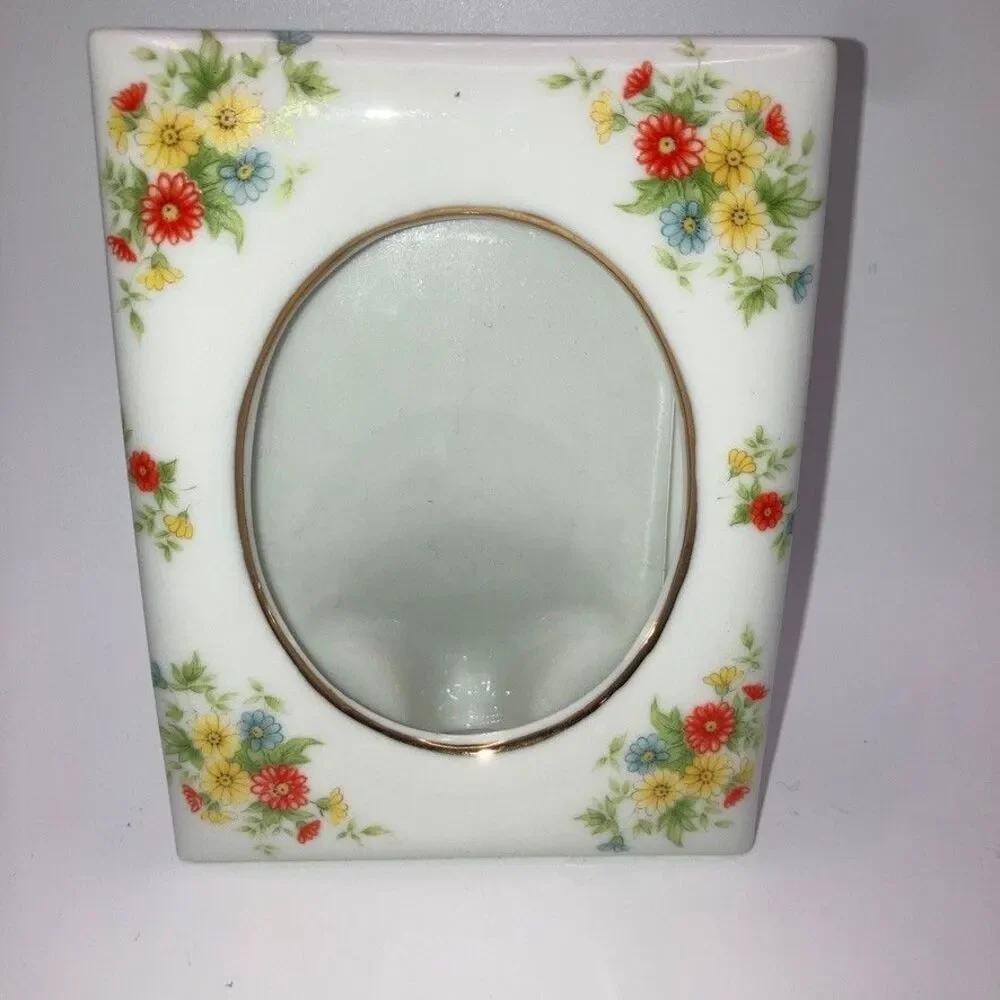 Vintage Lefton Ceramic‎ Photo Frame 4x5 Cottage Grandma Core Floral